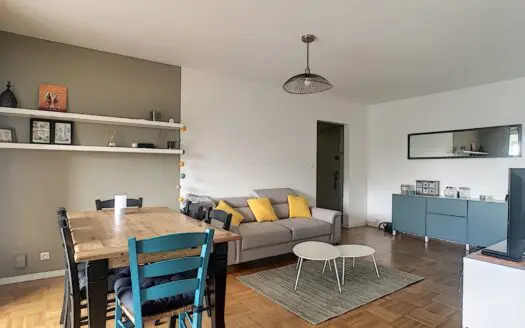Appartement À louer  4 pièce(s) 87 m²