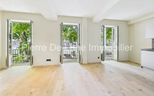 Appartement À vendre 4 pièce(s) 99 m²