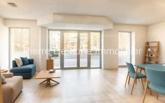 Commerce À vendre 206 m²