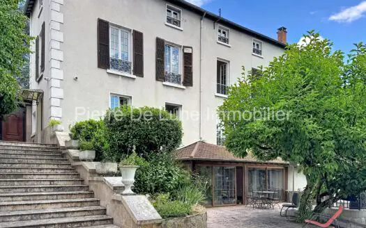 Maison À vendre 10 pièce(s) 426 m²