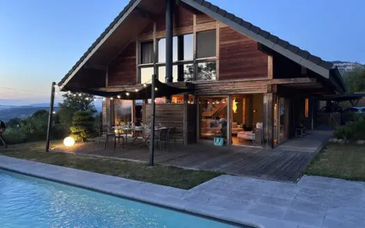 Maison À vendre  5 pièce(s) 142 m²