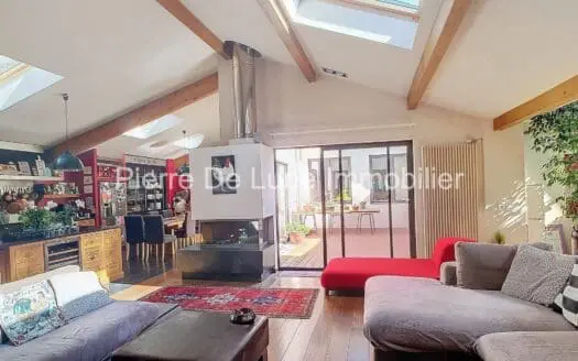 Maison À vendre 6 pièce(s) 205 m²