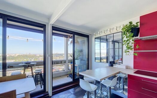 Appartement 4 pièces 82 m² · à Lyon · 82 m² · 259 000 €